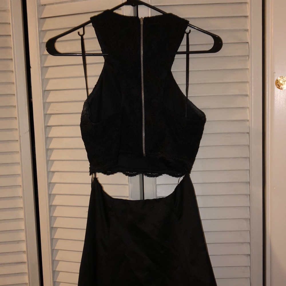 Prom Dress!! - Picture 2 of 7